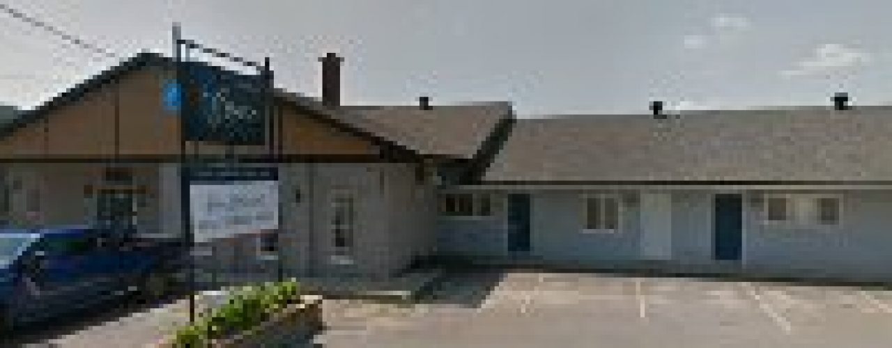 La Source – Restaurant – Bar – Motel – Marina